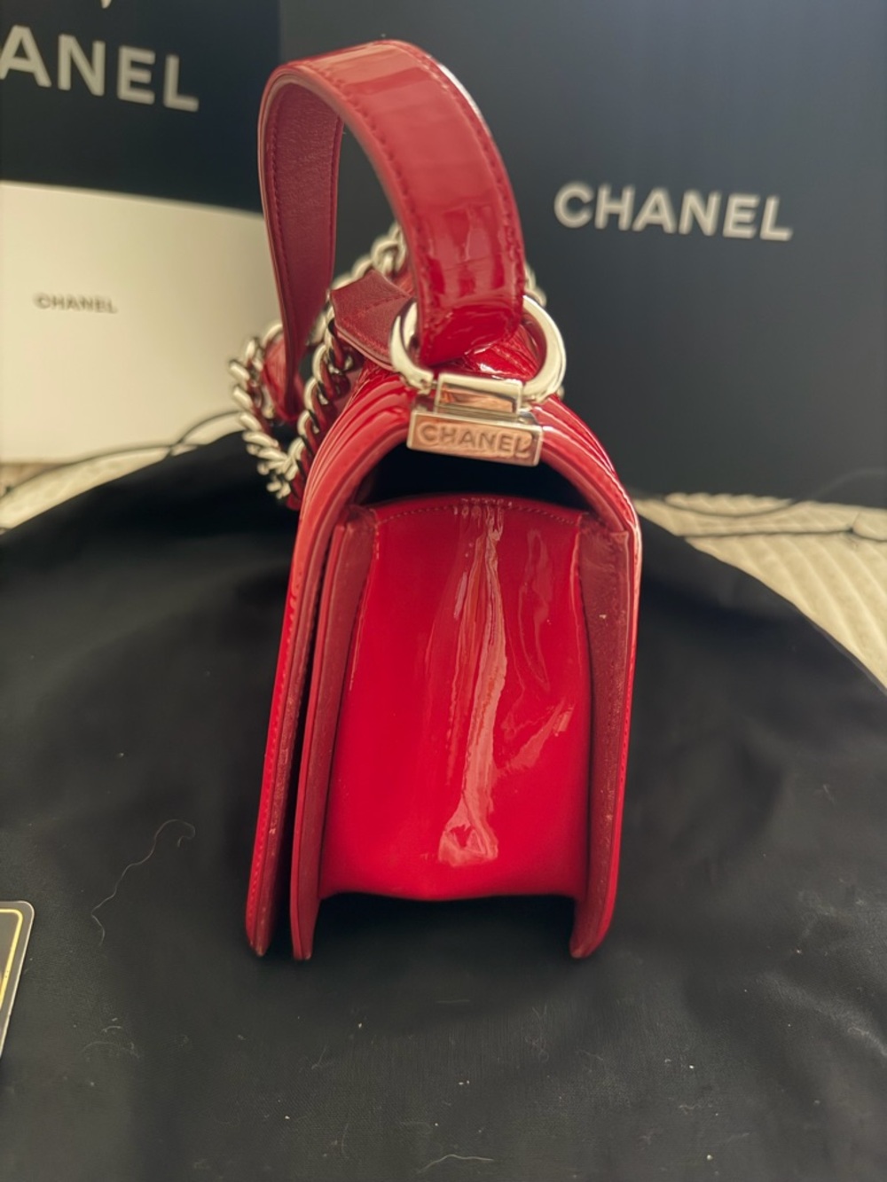 CHANEL Red Quilted Boy Shoulder Bag with Silver Chain - Picture 4 of 13